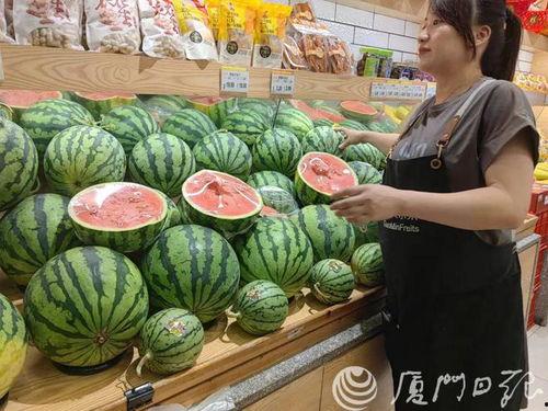 秋天吃西瓜麒麟瓜好吗,麒麟瓜，秋天的清凉之选