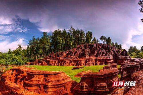 湘西头条红石林,大自然的杰作与人文历史的交融